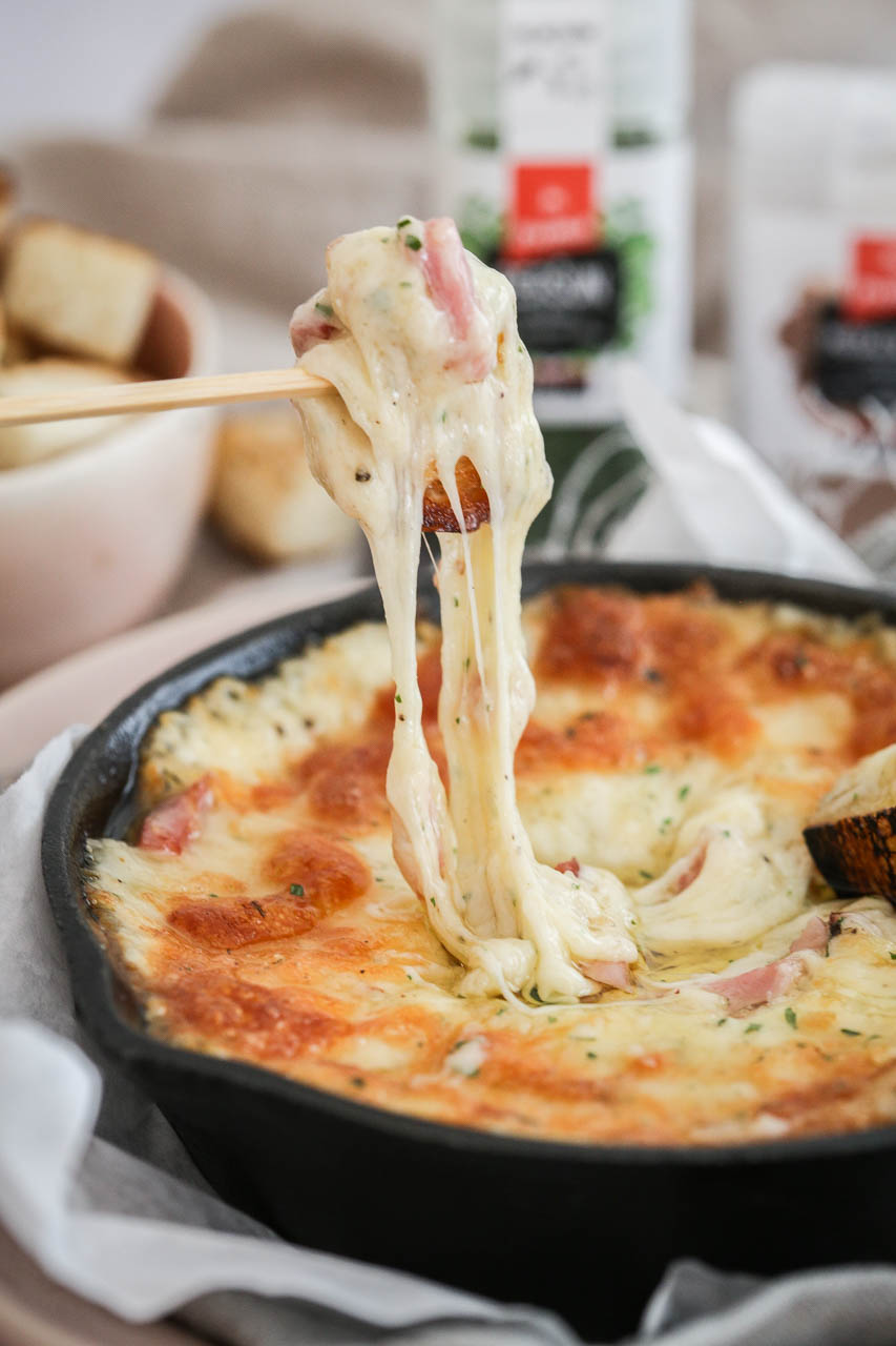 pečeni umak od sira